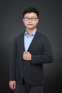 谭志鹏 继承养老中心主任